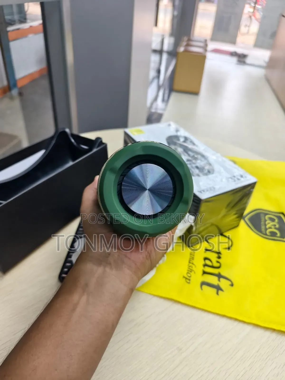 Aewei Y669 IPX7 Protocol Bluetooth Speaker