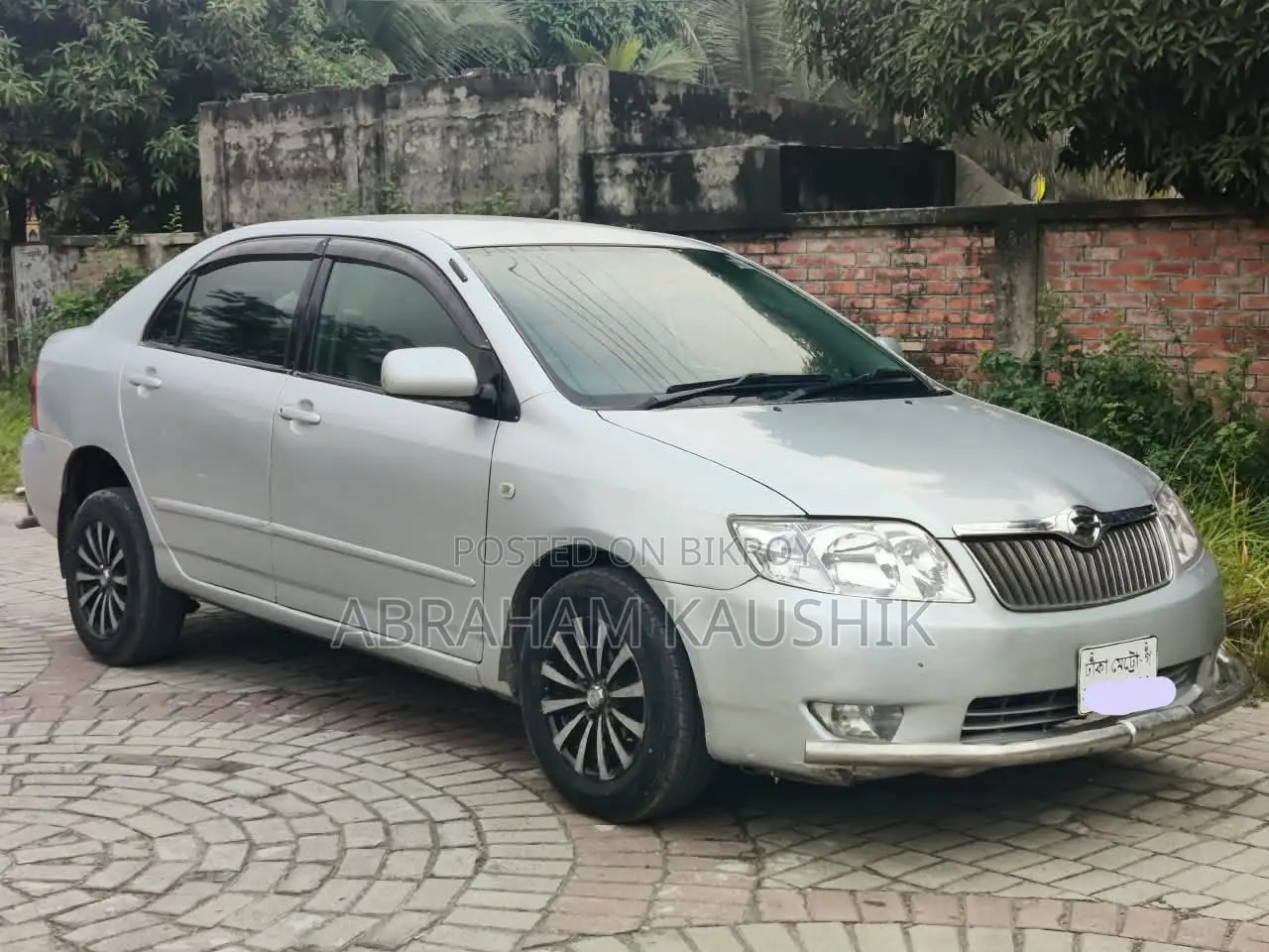 Toyota Corolla 2004 Silver