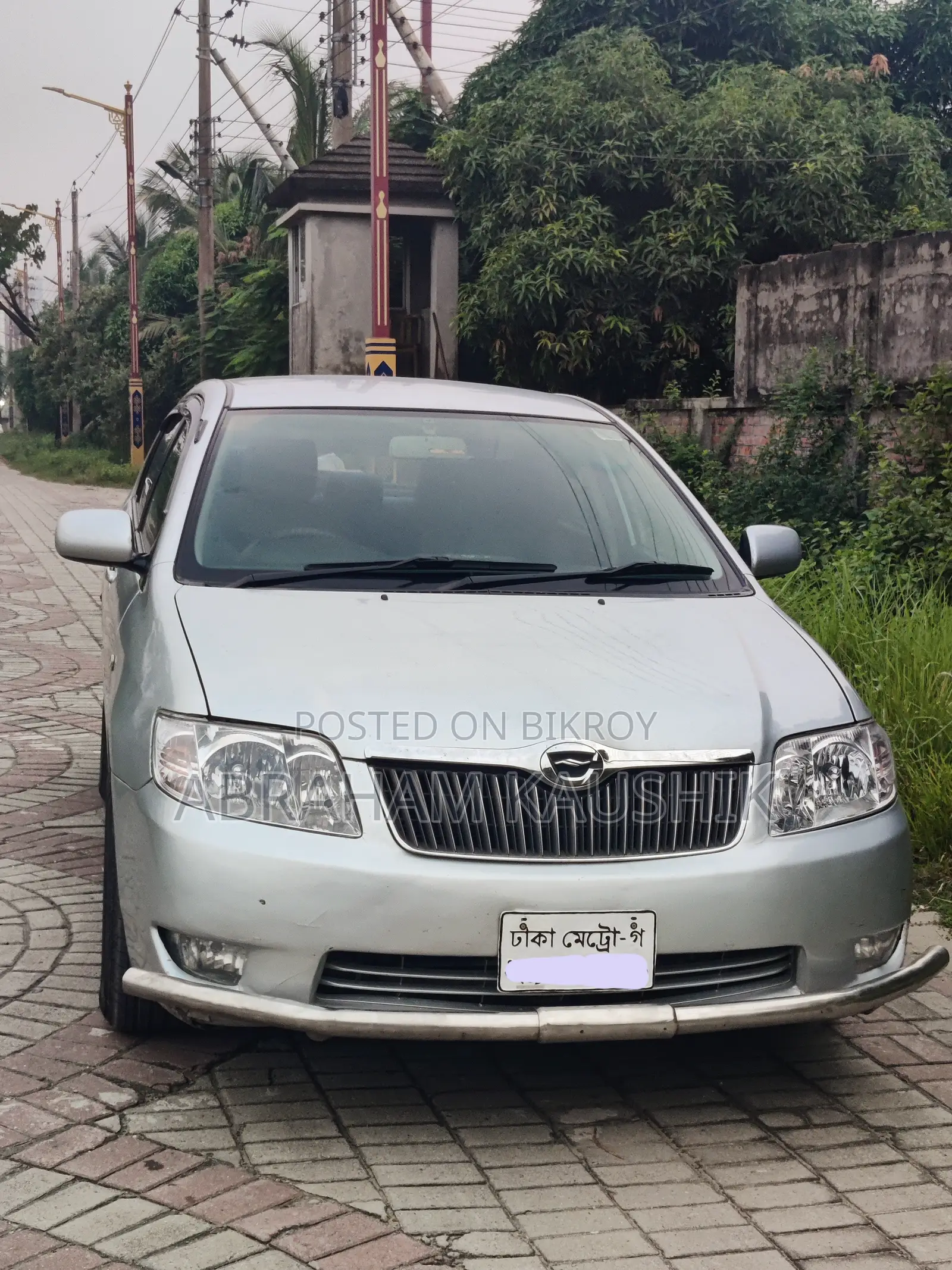 Toyota Corolla 2004 Silver