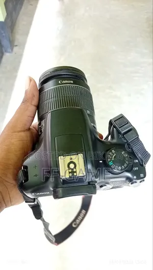 Canon 1300d + 18-55 Mm Is
