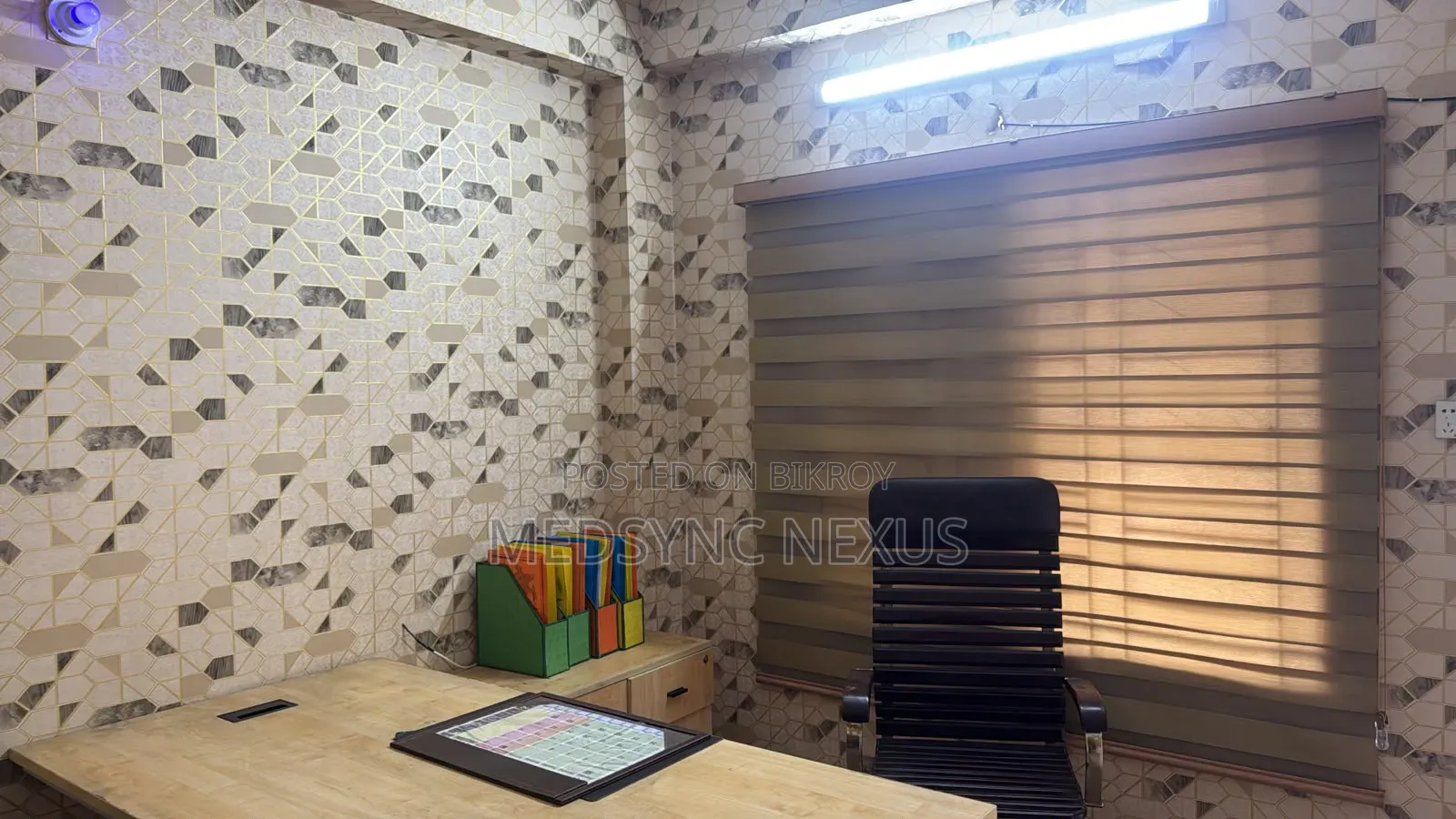 উত্তরায় ভাড়া দেওয়ার জন্য আসবাবপত্রসহ ৪ বেডরুমের অ্যাপার্টমেন্ট