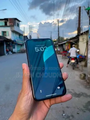 অ্যাপল আইফোন এক্সআর ১২৮ জিবি কালো
