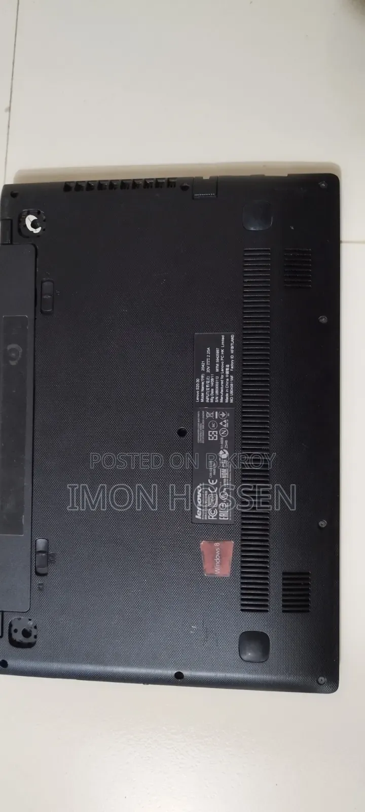 Laptop Lenovo 4GB HDD 128GB