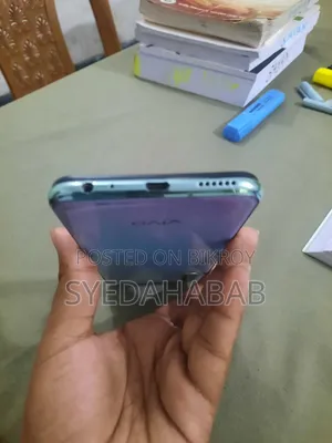 ভিভো ওয়াই১৭ ২৫৬ জিবি ব্লু