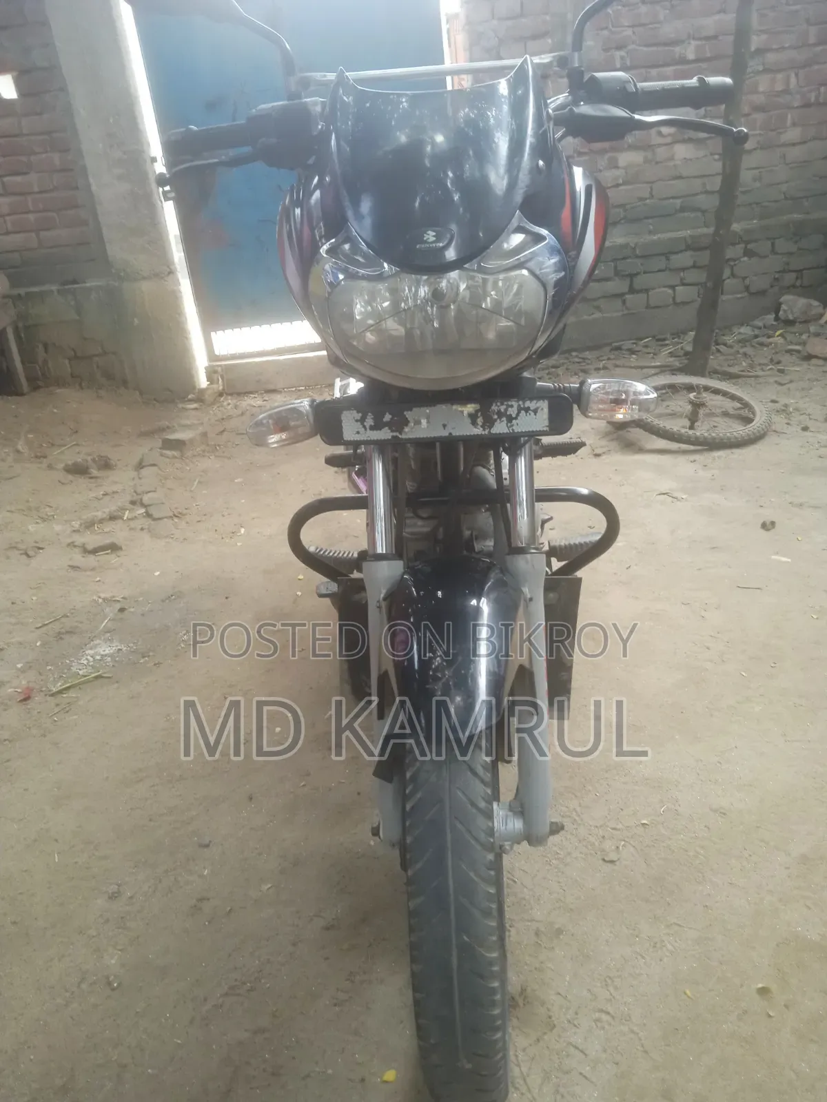 Bajaj Discover 125 2018 কালো