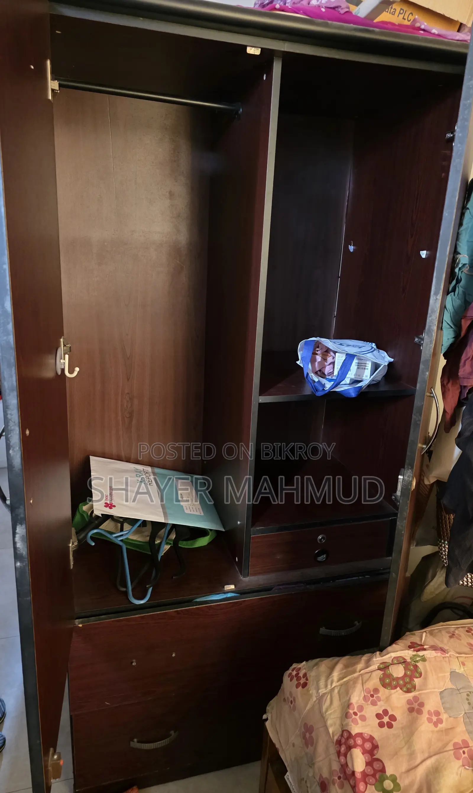 পারটেক্স আলমিরা