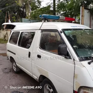 টয়োটা কোয়ান্টাম ১৯৯৪ হোয়াইট