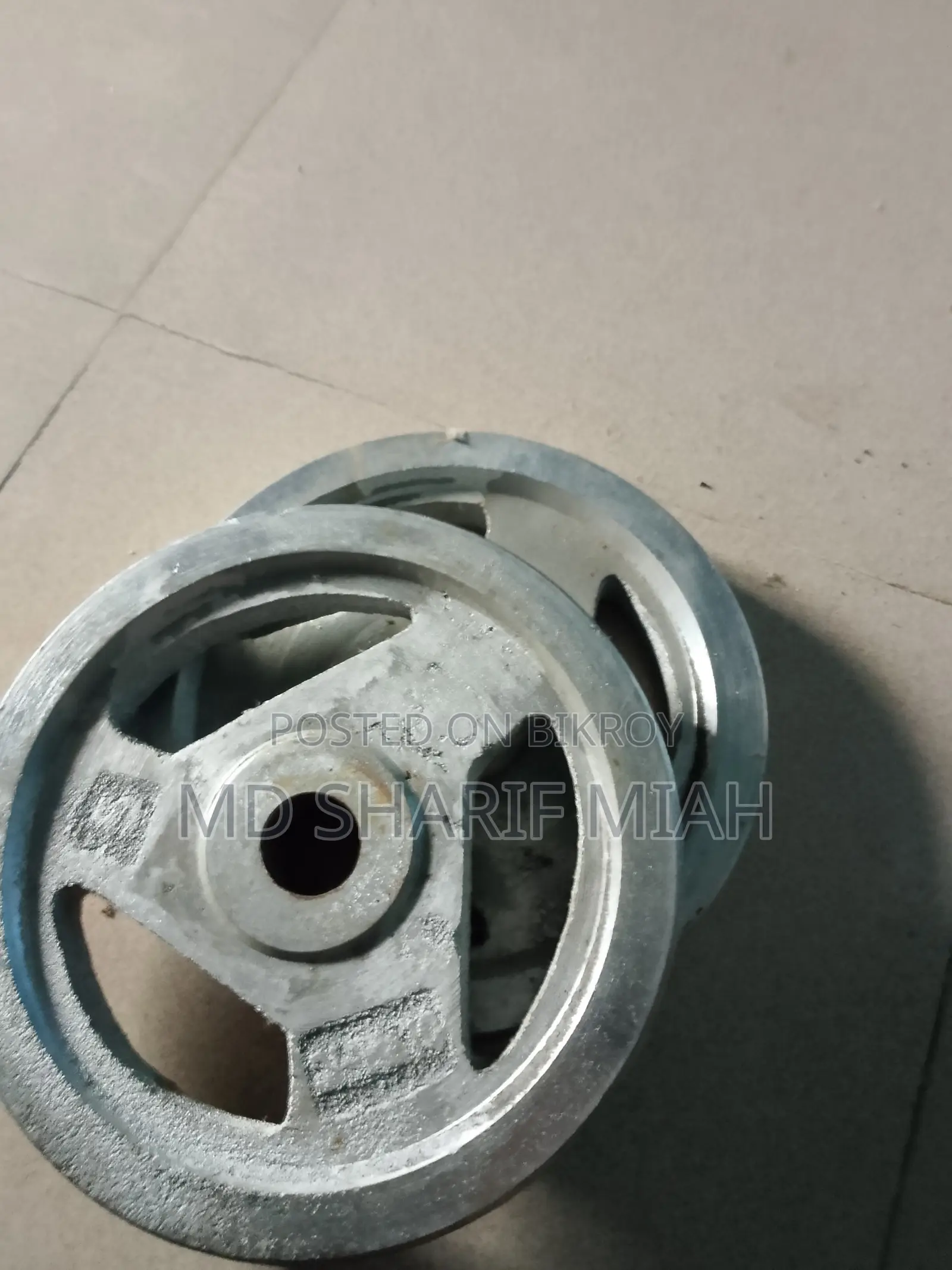5 kg dumbbell wheels, 2 pieces