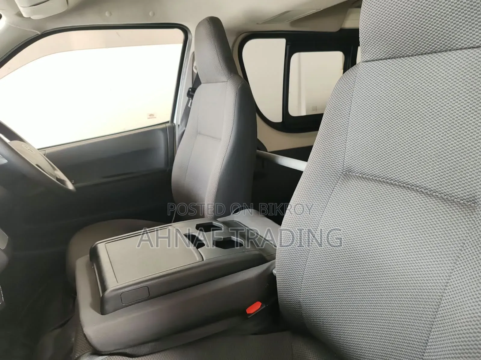 Toyota Noah 2020 Pearl