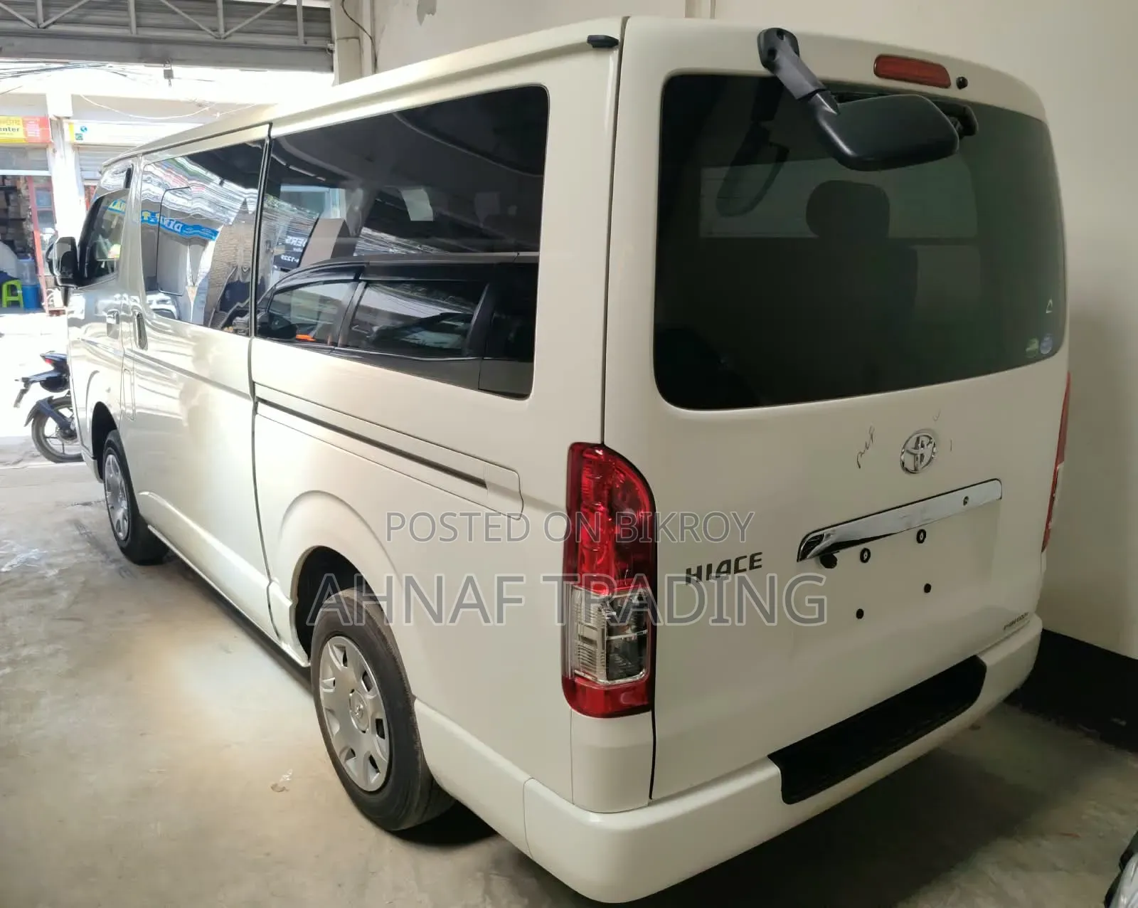 Toyota Noah 2020 Pearl
