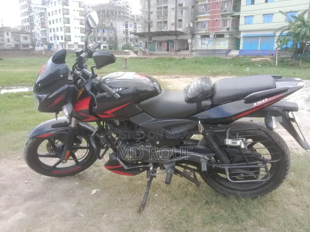 বাজাজ পালসার ১৫০ ২০২১ কালো