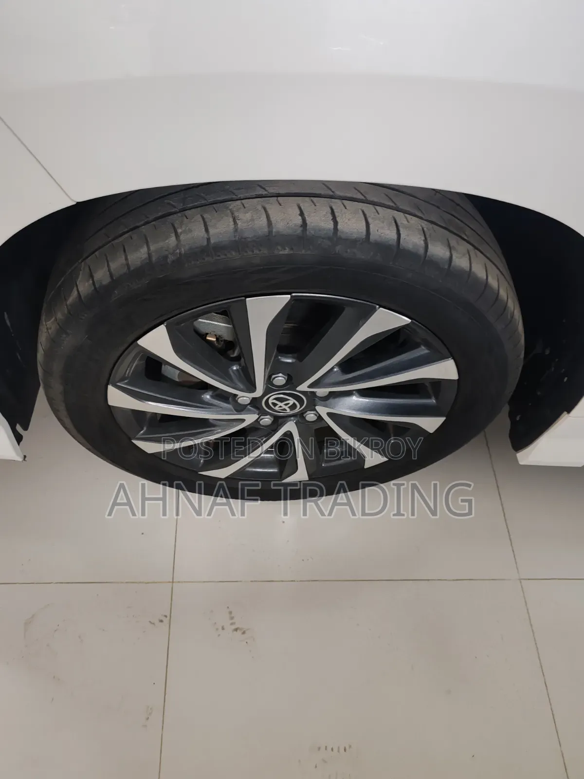 Toyota Voxy 2023 Pearl