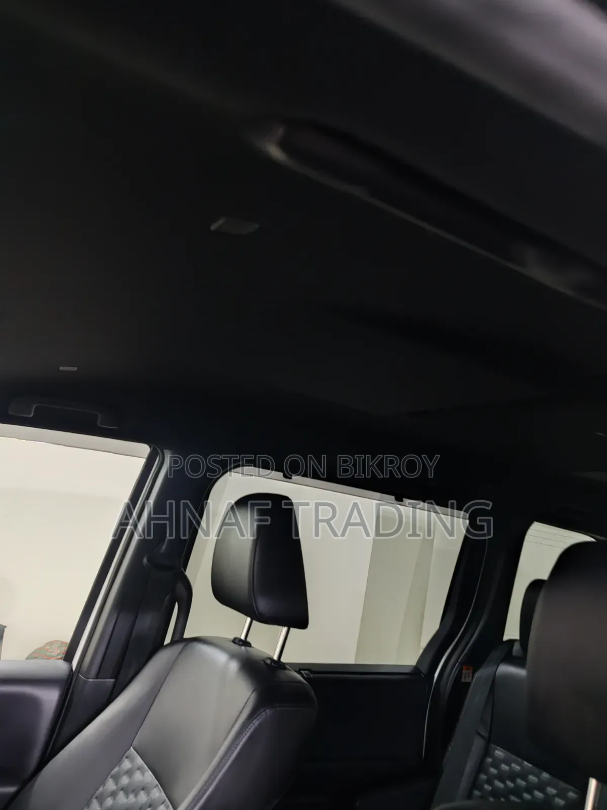 Toyota Voxy 2023 Pearl