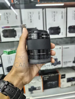 Sony 50mm 1.8/F OSS Lens