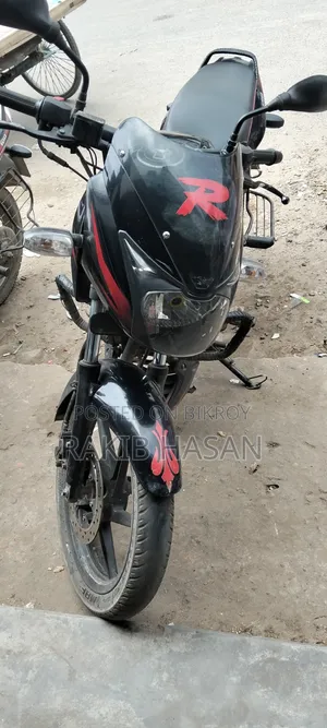 বাজাজ পালসার ১৫০ ২০১৯ কালো