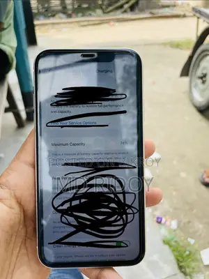 New Apple iPhone 11 64 GB White