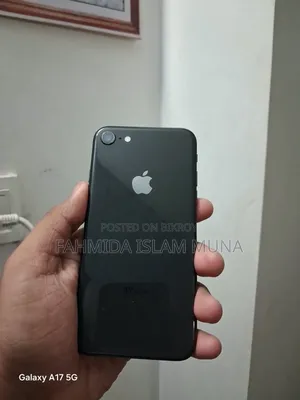 অ্যাপল আইফোন ৮ ৬৪ জিবি কালো