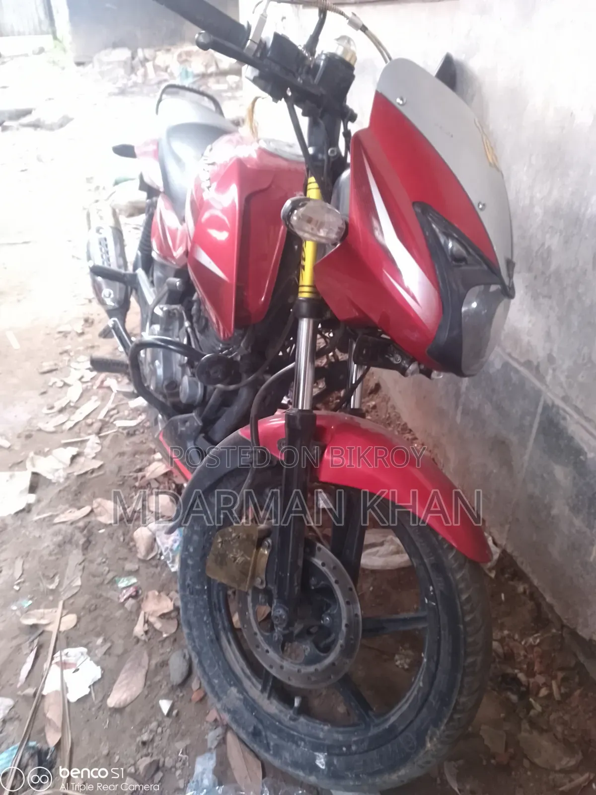 বাজাজ পালসার ১৫০ ২০১৮ লাল