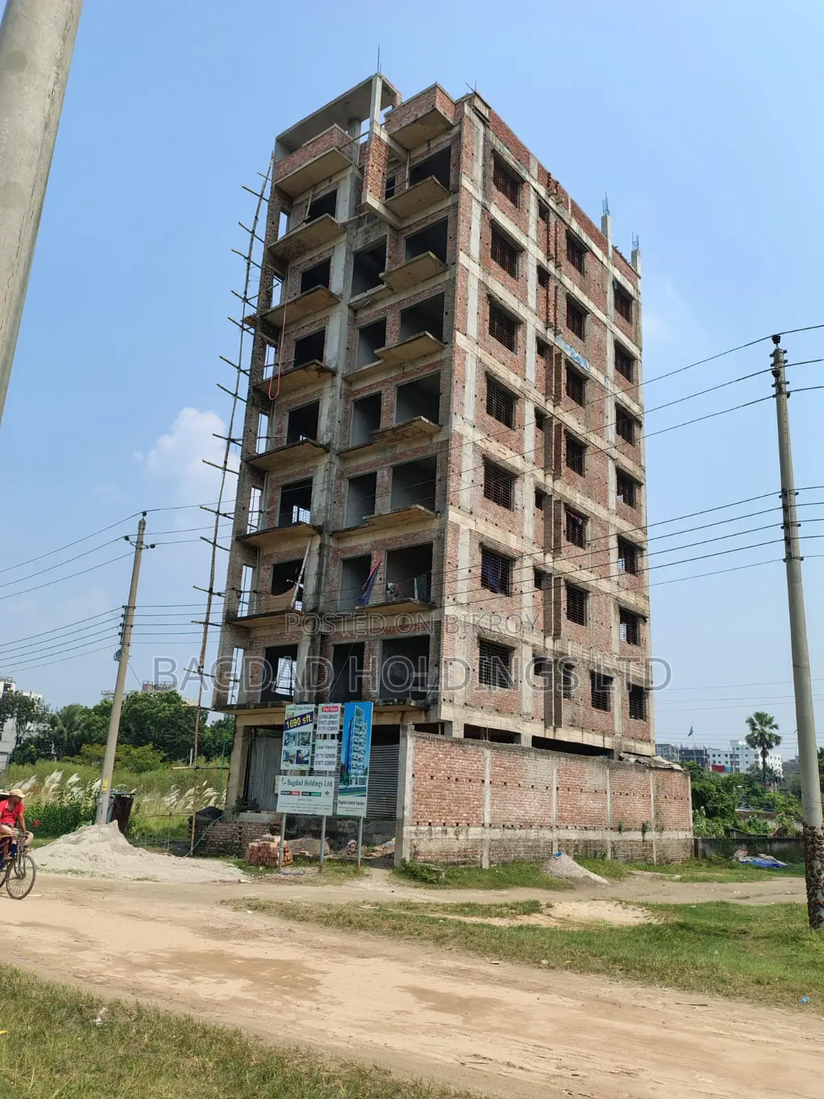 উত্তরা, ঢাকায় ৩ বেডরুমের অ্যাপার্টমেন্ট বিক্রয়ের জন্য