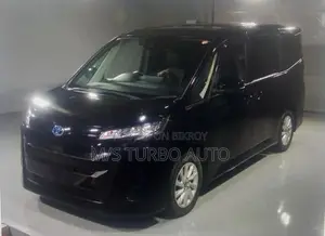 Toyota Noah 2022 Black