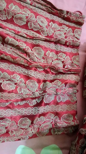 12 pieces of curtains