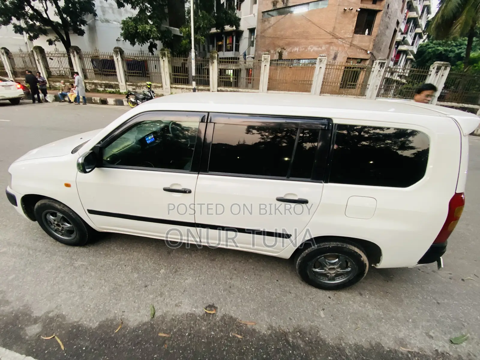 Toyota Succeed 2002 White