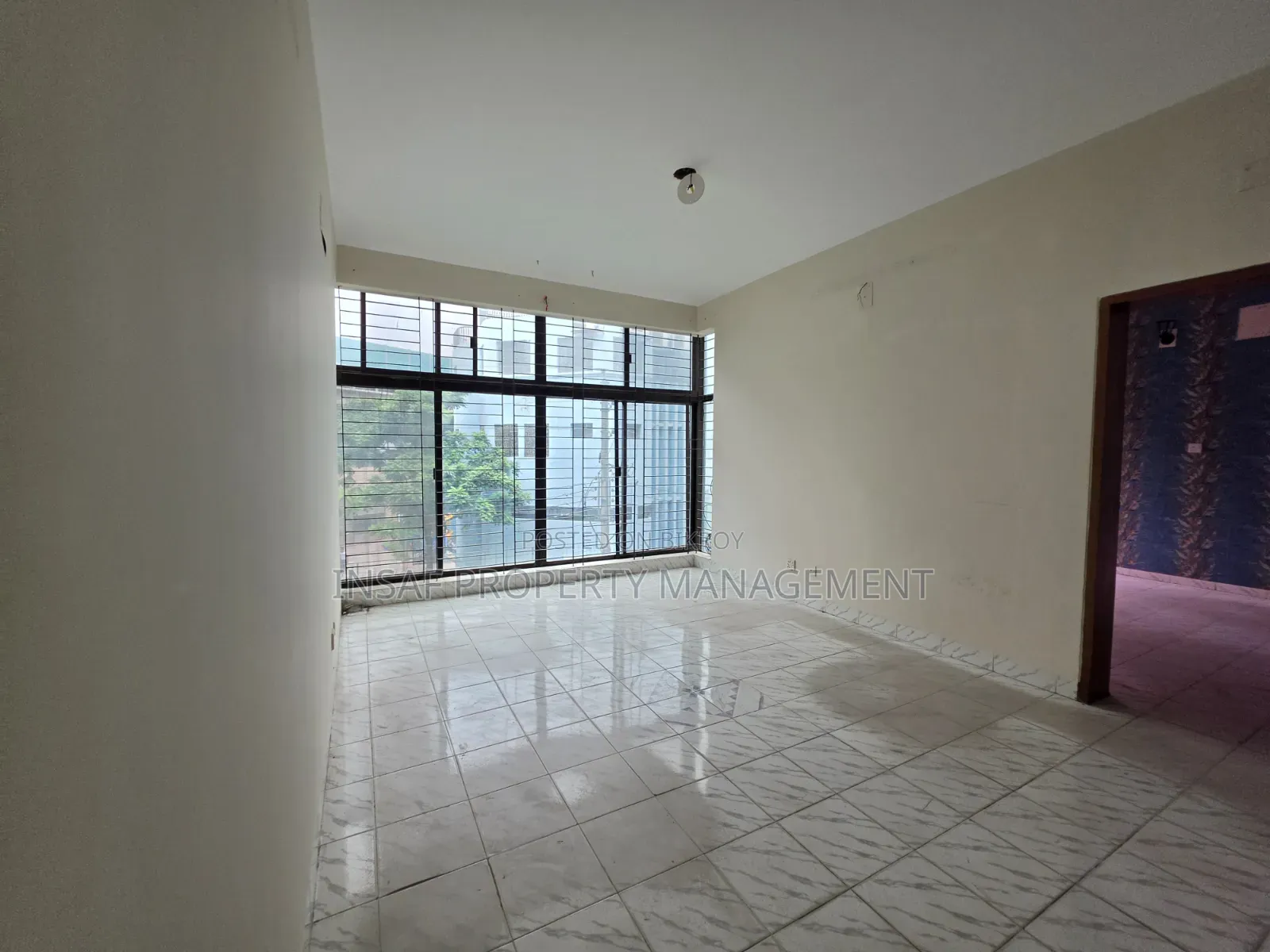 2800 SQFT Office Space Rent Baridhara DOHS Nice View