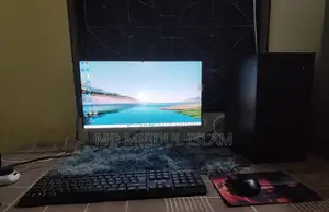 Desktop Computer MSI model 8GB AMD Ryzen 5 SSD 256GB