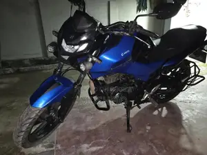 Hero Thriller 160R 2021 Blue