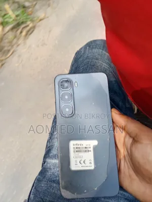 ইনফিনিক্স হট ৬০আই ২৫৬ জিবি কালো