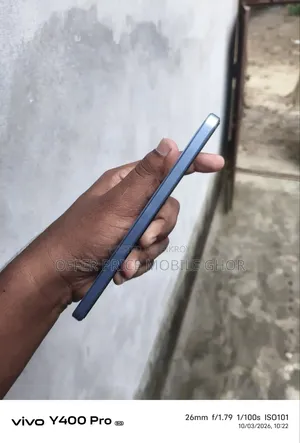 Vivo Y200 ১২৮ জিবি নীল