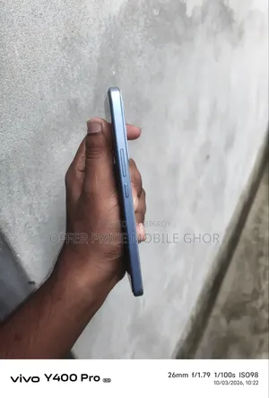 Vivo Y200 ১২৮ জিবি নীল