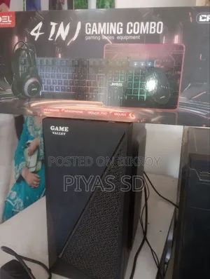 Desktop Computer Gigabyte GB-BNi5G4-1050Ti 8GB Intel Core i5 SSD 128GB