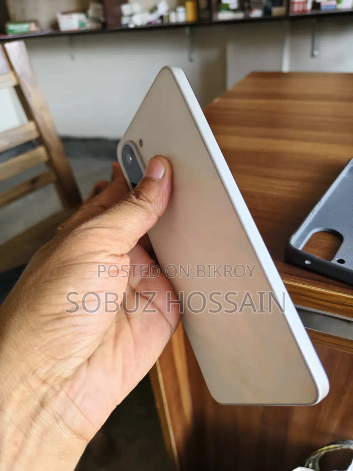 OnePlus 256 GB White