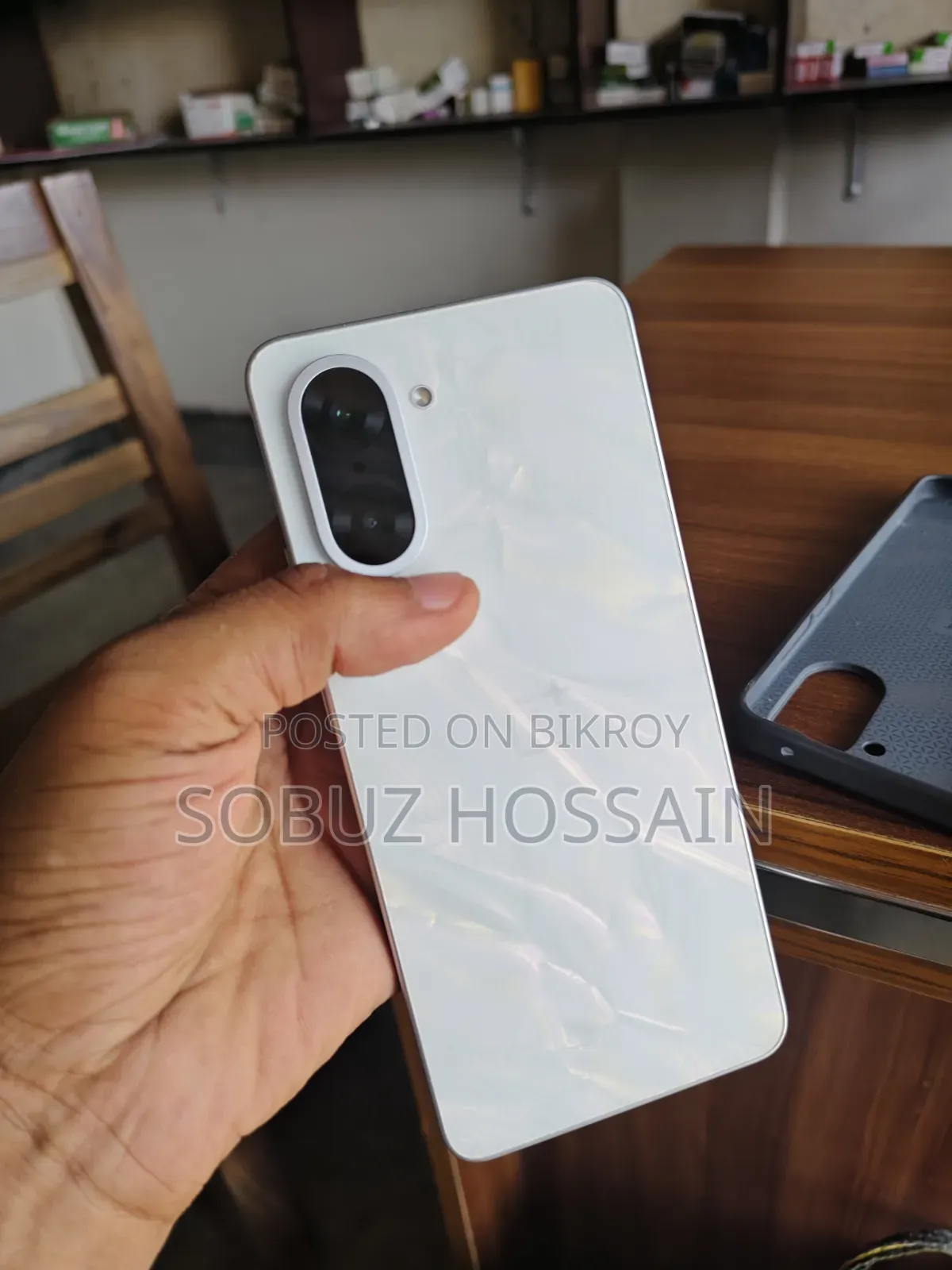 OnePlus 256 GB White