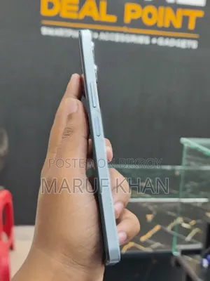 iQOO 128 GB Blue
