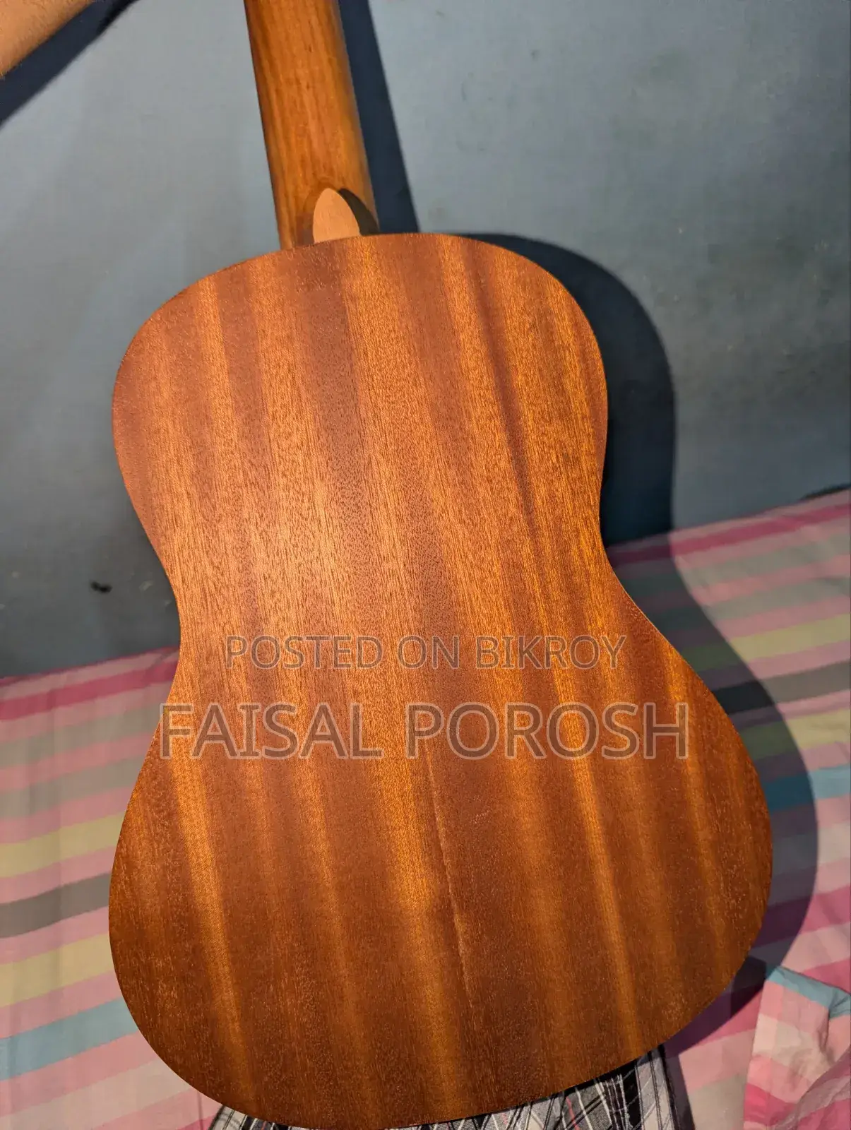 বালিটোন ইউকুলেলের জন্য বিক্রি