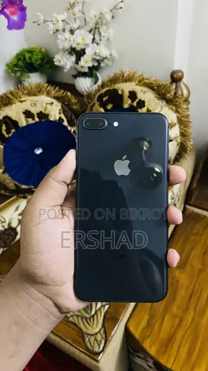 অ্যাপল আইফোন ৮ প্লাস ১২৮ জিবি কালো