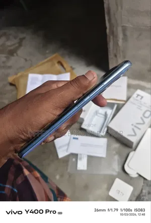 Vivo T1x (India) 128 GB White