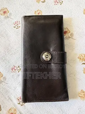 পিওর লেদার ওয়ালেট