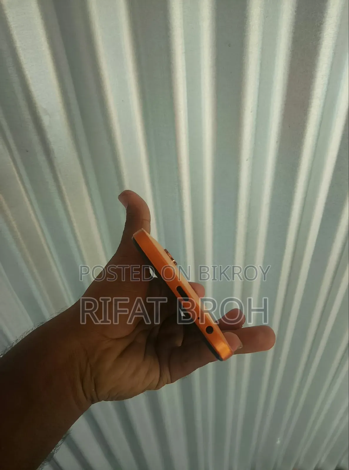 ইনফিনিক্স স্মার্ট ২০ ১২৮ জিবি অরেঞ্জ