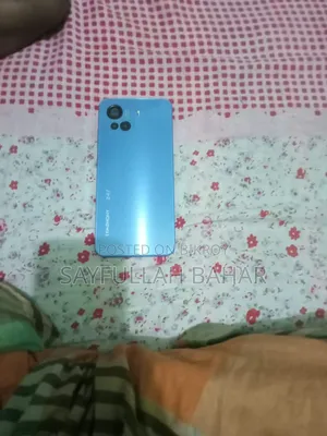 Symphony Z47 64 GB Blue