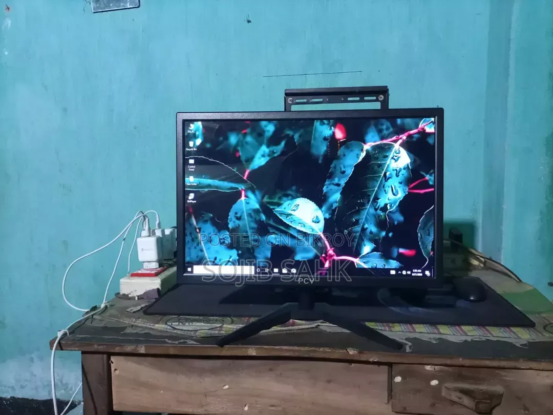 19 Inch Monitor Fresh
