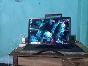 19 Inch Monitor Fresh