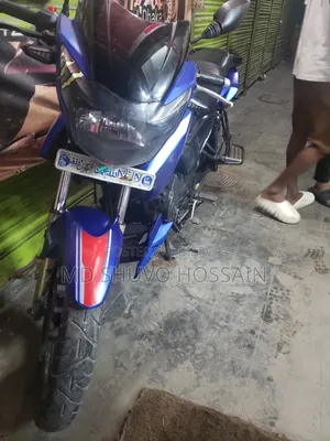 TVS Apache RTR 160 2V 2017 Blue