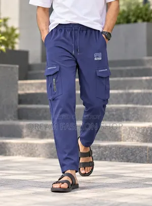 প্রিমিয়াম ফাইভ পকেট কার্গো প্যান্ট.