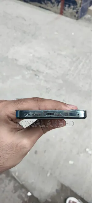 রিয়েলমি ১২৮ জিবি গ্রে