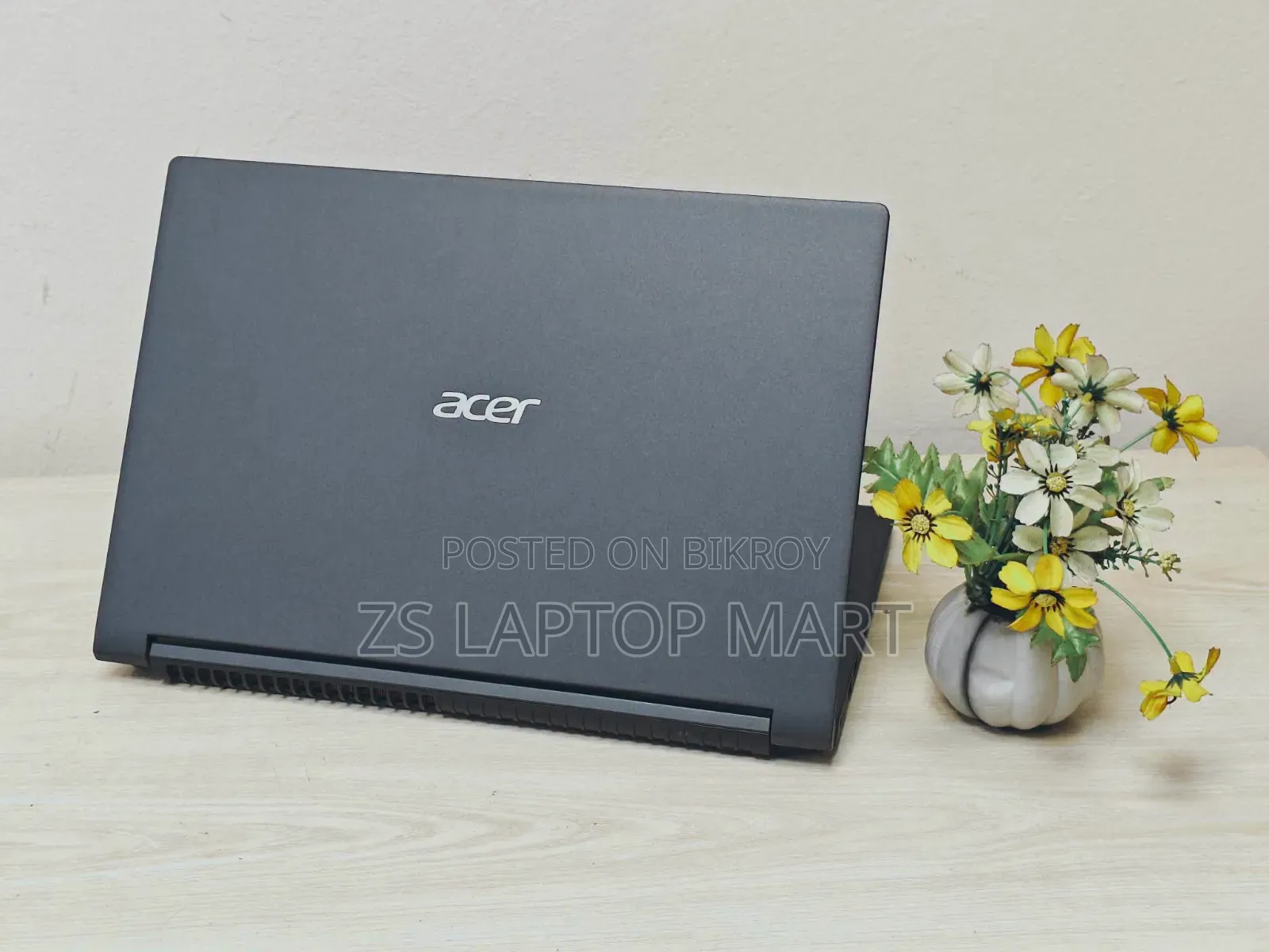 Laptop Acer Aspire 7 8GB AMD Ryzen 5 SSD 512GB