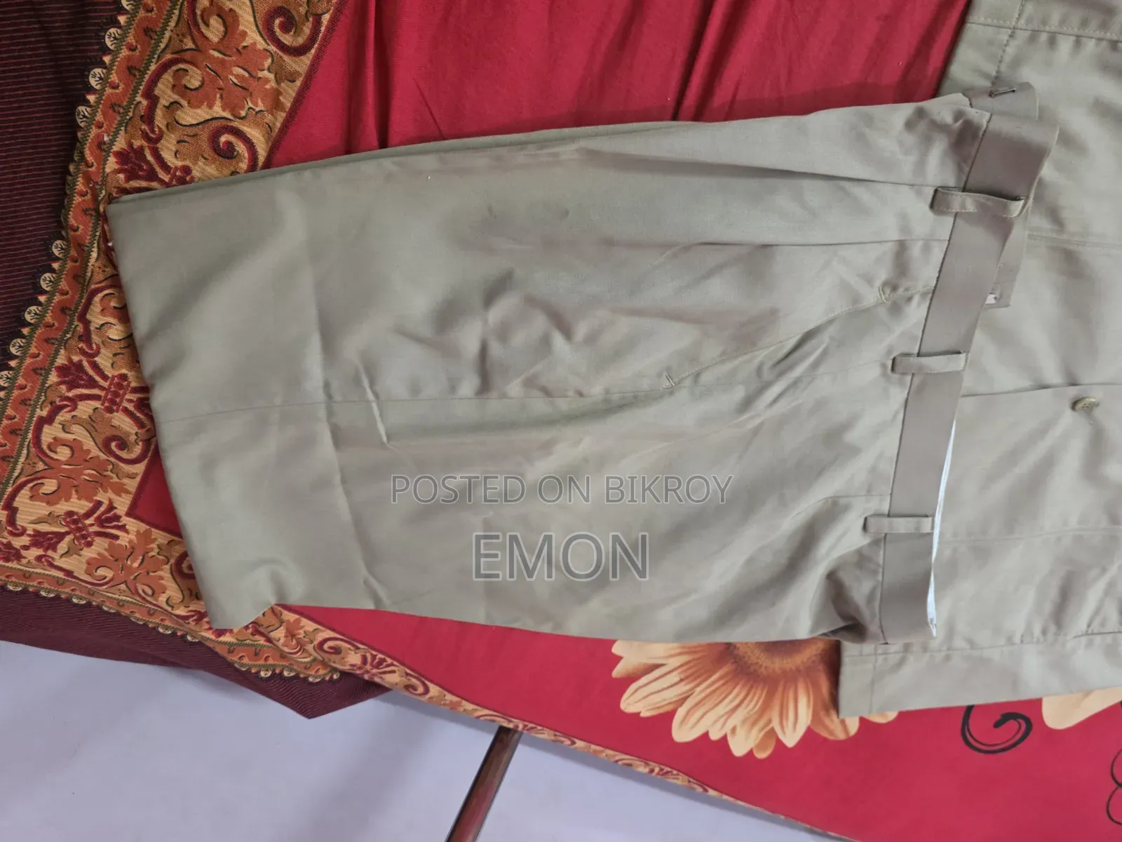 প্রিমিয়াম সাফারি স্যুট