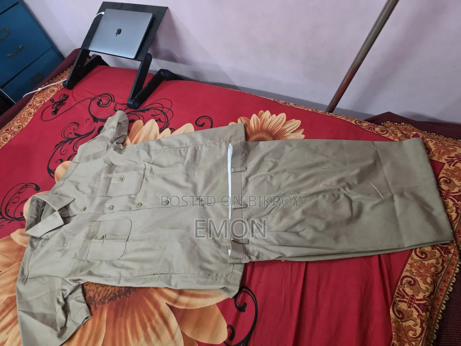 প্রিমিয়াম সাফারি স্যুট